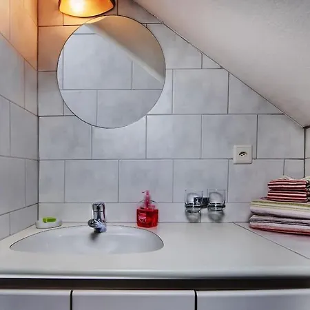 Navah * Uetendorf